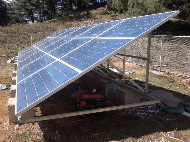 小型太阳能光伏提水系统关键技术研究——以4SJ615光伏水泵为例